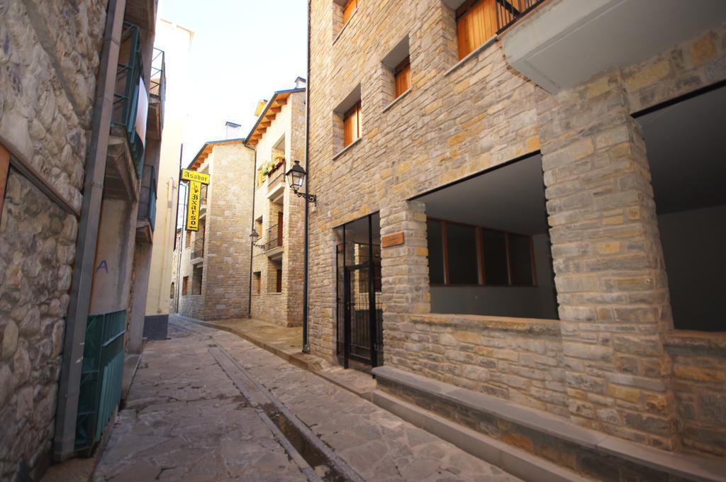 Casa Chispa Cuarenta Y Seis Бенаск Екстериор снимка